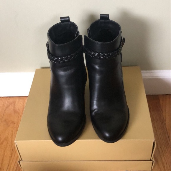 Black leather boots - Picture 3 of 4